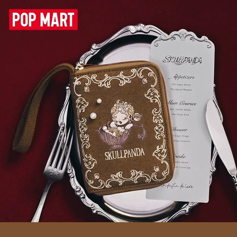 POP MART SKULLPANDA The Feast  - đánh giá và giá Action Figure Stand